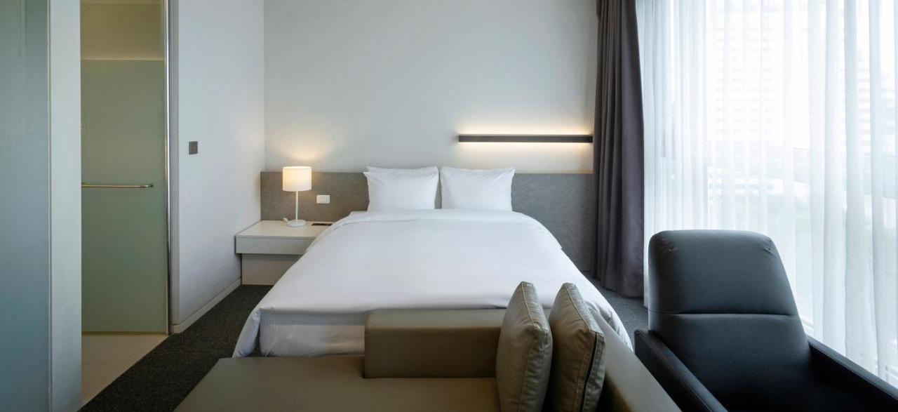 Grand City Hotel Changwon Bagian luar foto